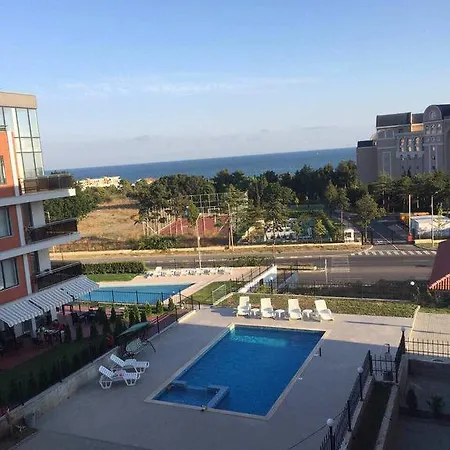 Apartment Yordanov In Yurta